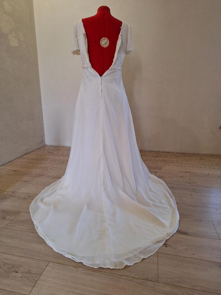 Костюмы для девочек - Платье невесты (свадебное)